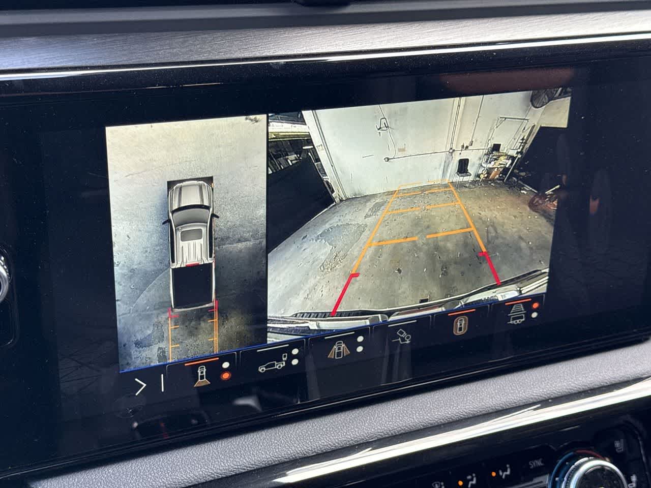 Thumbnail: 2026 GMC Sierra 1500 - 19