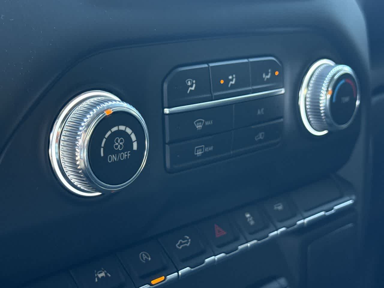 Thumbnail: 2026 GMC Sierra 1500 - 20