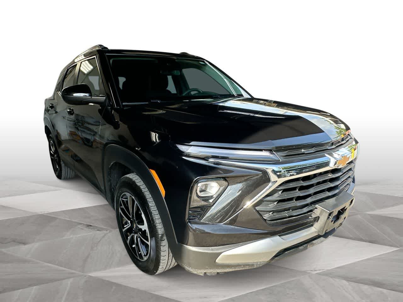 Thumbnail: 2025 Chevrolet TrailBlazer - 2