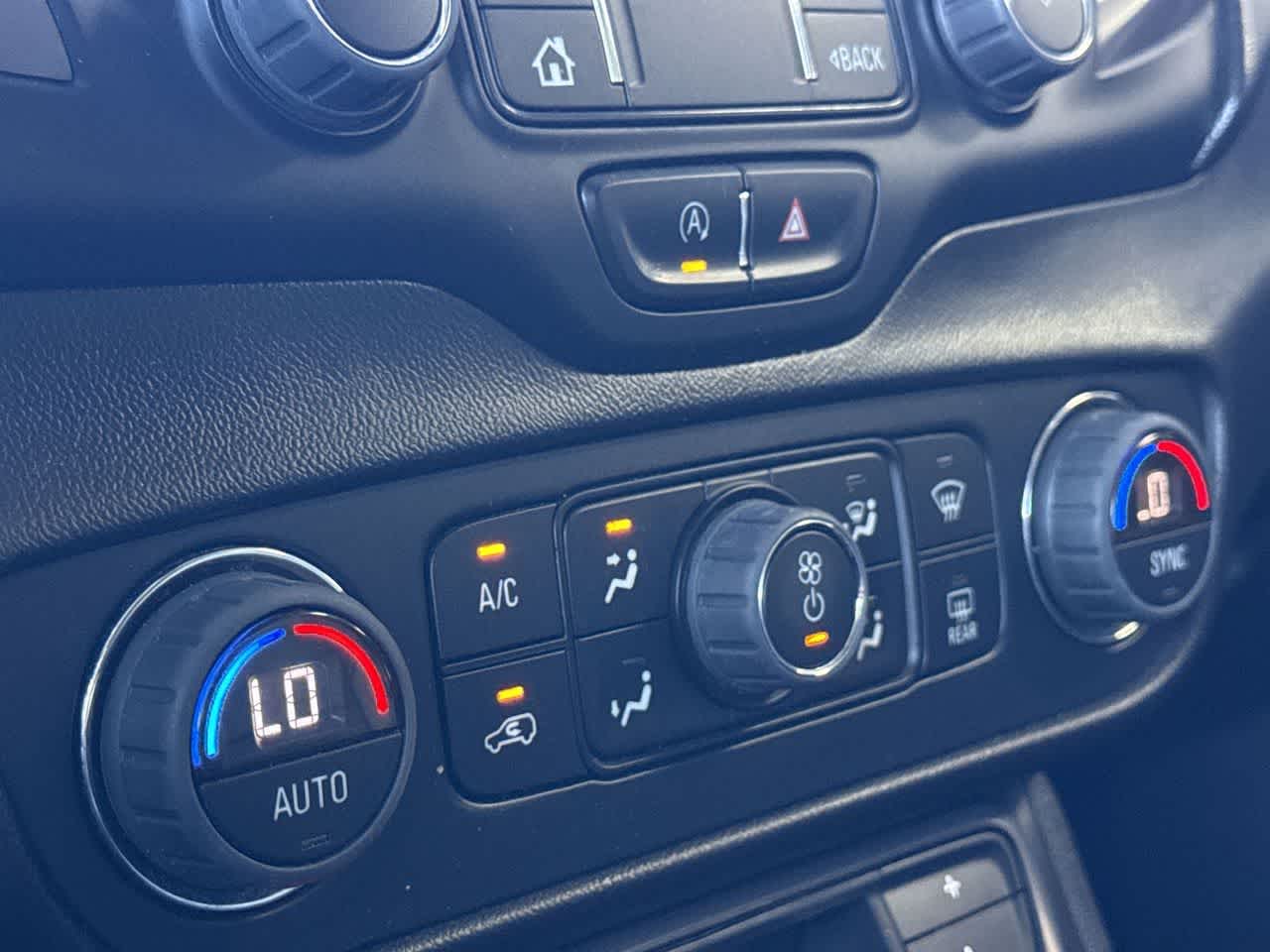 Thumbnail: 2022 GMC Terrain - 20