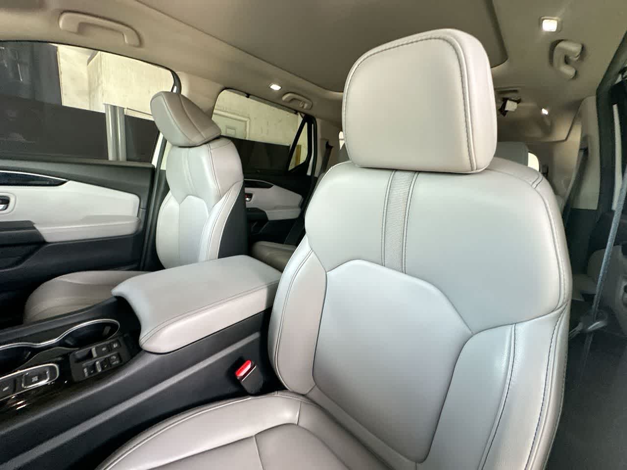 Thumbnail: 2025 Honda Pilot - 14