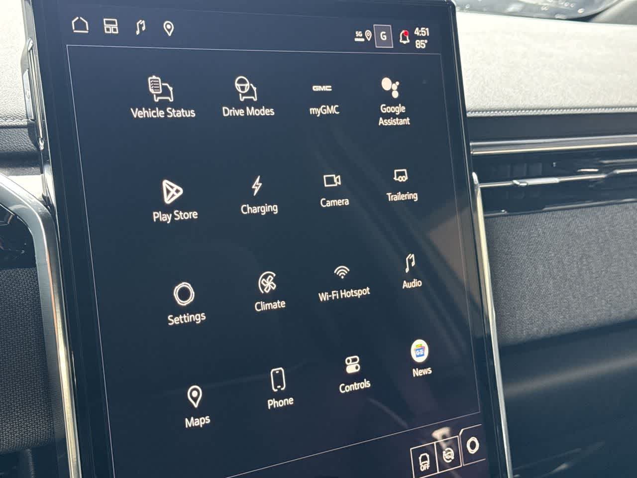 Thumbnail: 2026 GMC Sierra EV - 18