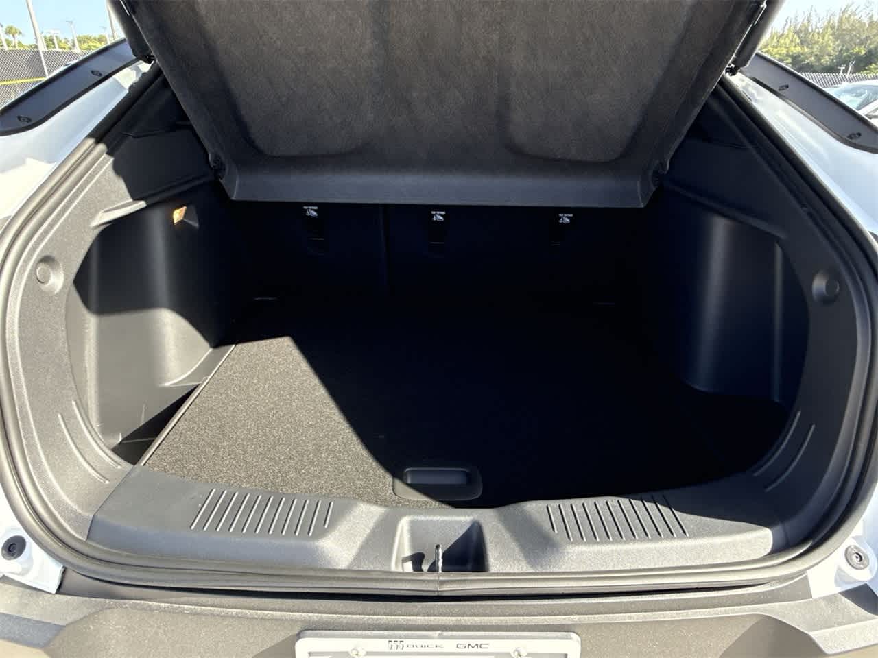 Thumbnail: 2025 Buick Envista - 25