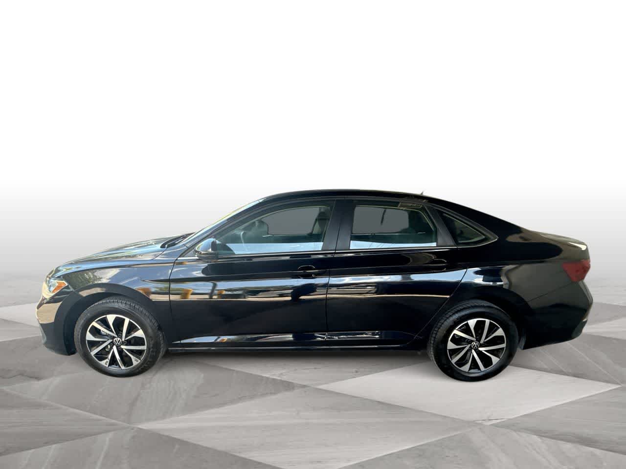 Thumbnail: 2024 Volkswagen Jetta - 5