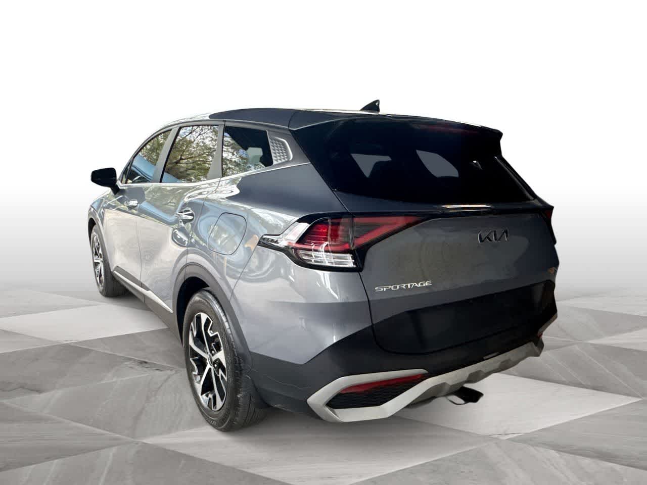Thumbnail: 2023 Kia Sportage - 6