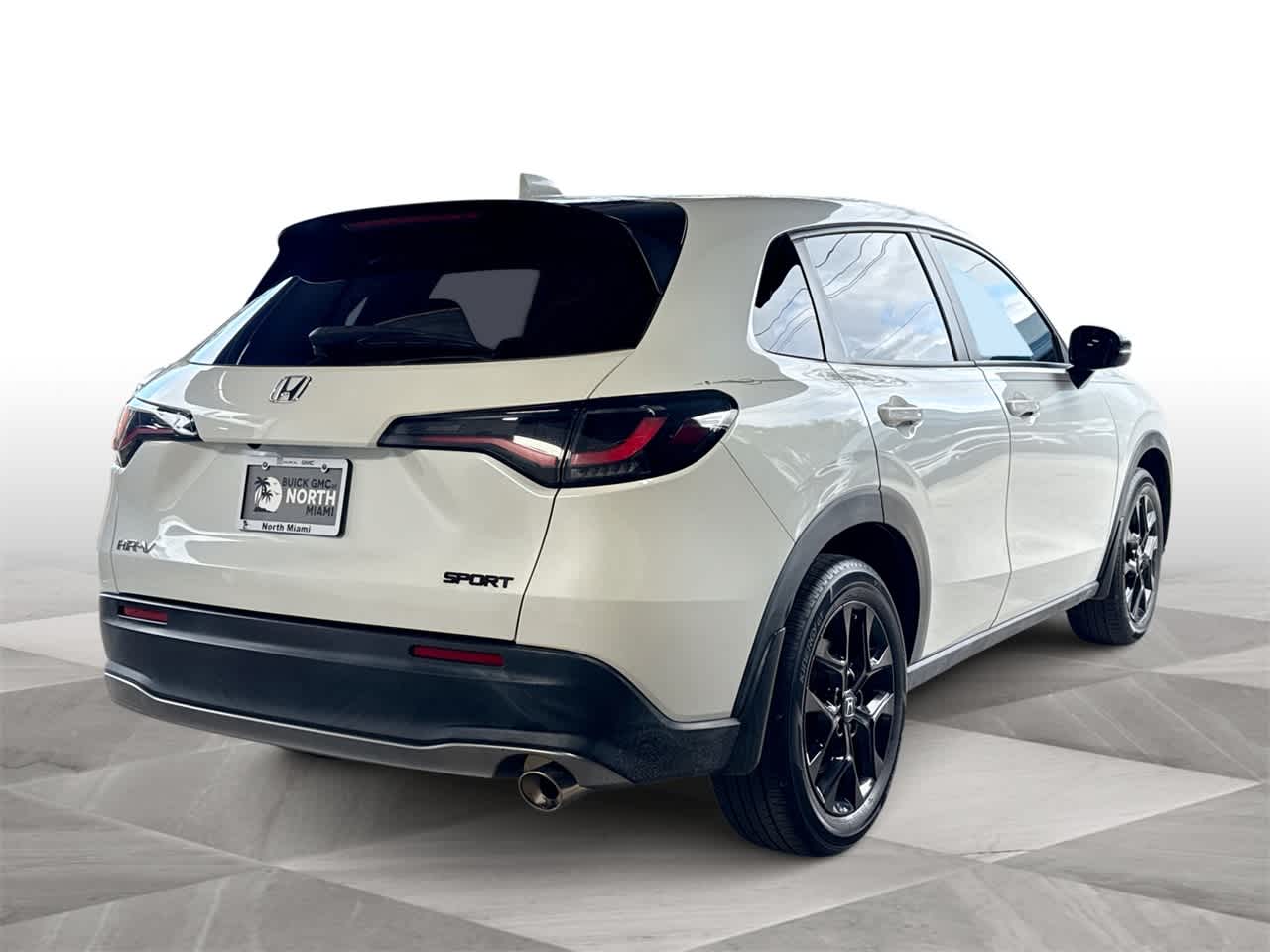 Thumbnail: 2023 Honda HR-V - 8