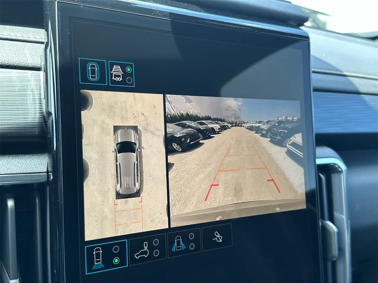 Thumbnail: 2026 GMC Acadia - 19