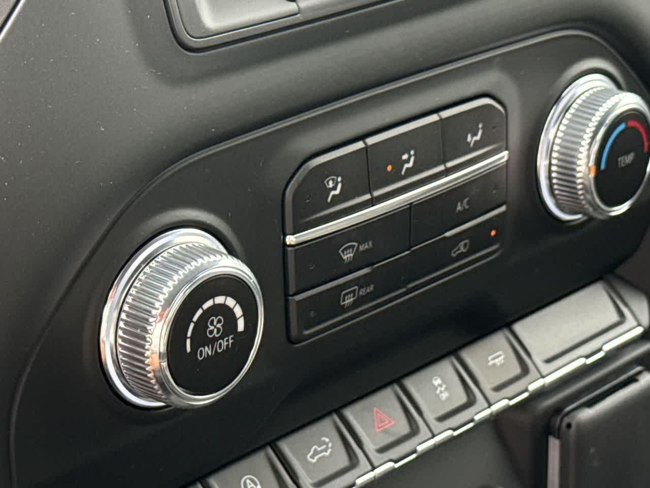 Thumbnail: 2026 GMC Sierra 1500 - 20