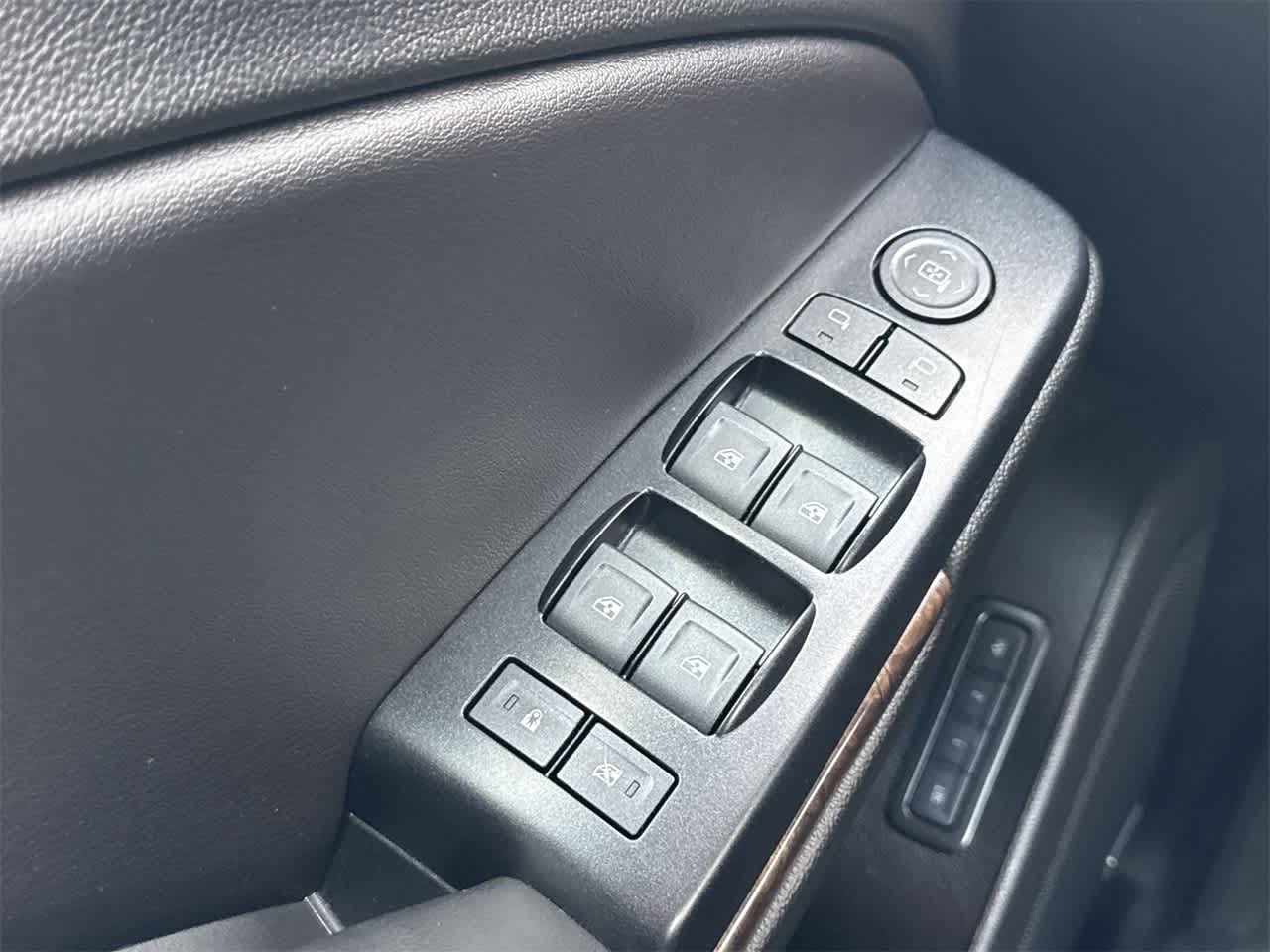 2019 Chevrolet Tahoe LT 17