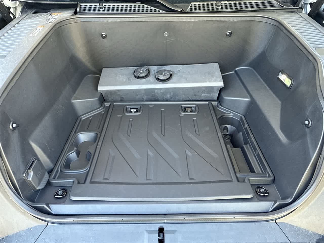 Thumbnail: 2026 GMC Sierra EV - 12