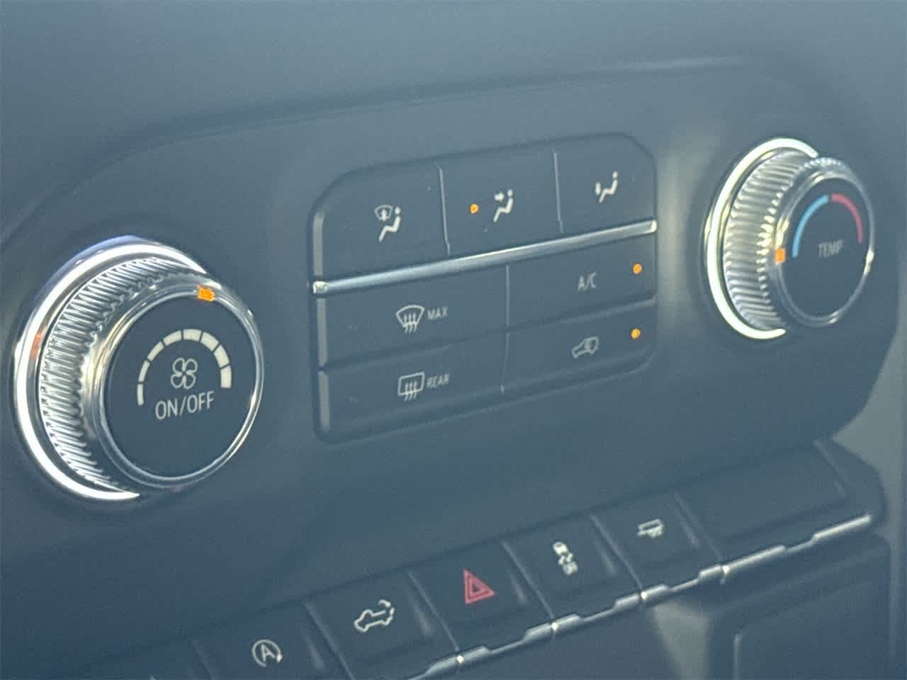 Thumbnail: 2026 GMC Sierra 1500 - 20