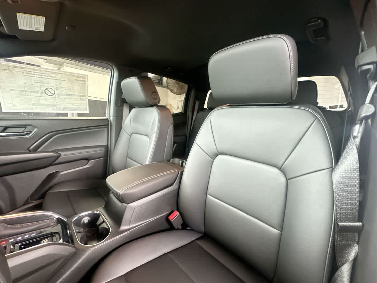 Thumbnail: 2026 GMC Canyon - 14