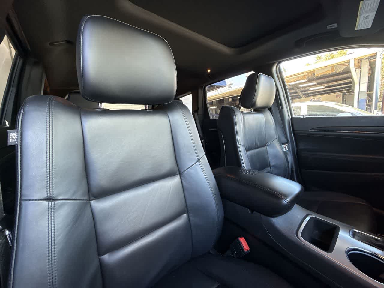 Thumbnail: 2021 Jeep Grand Cherokee - 27