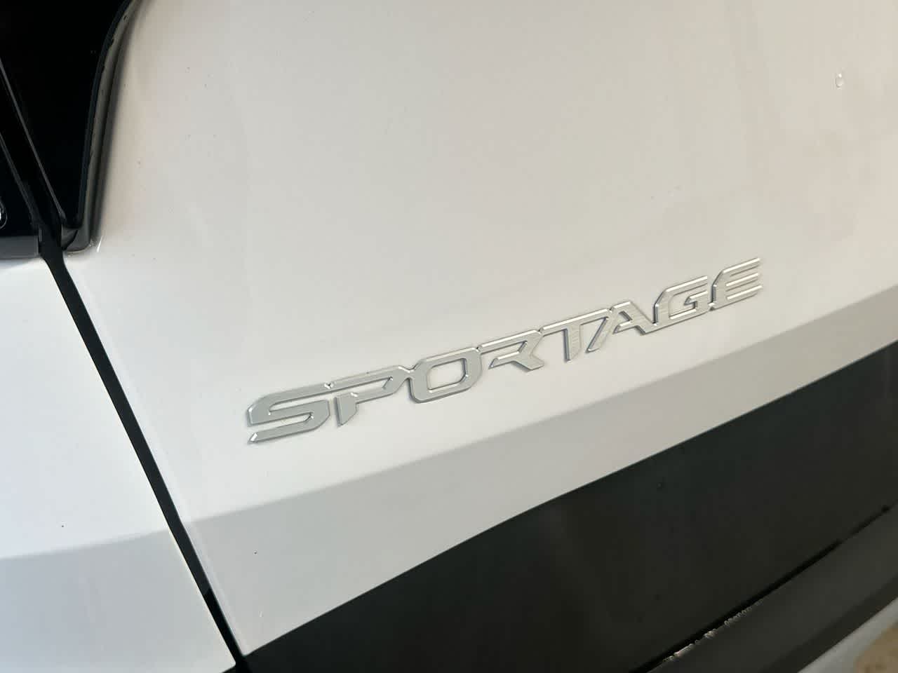 Thumbnail: 2023 Kia Sportage - 10