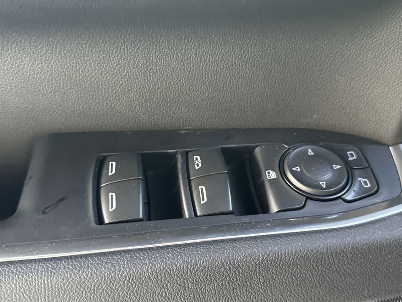 Thumbnail: 2026 GMC Sierra 1500 - 17