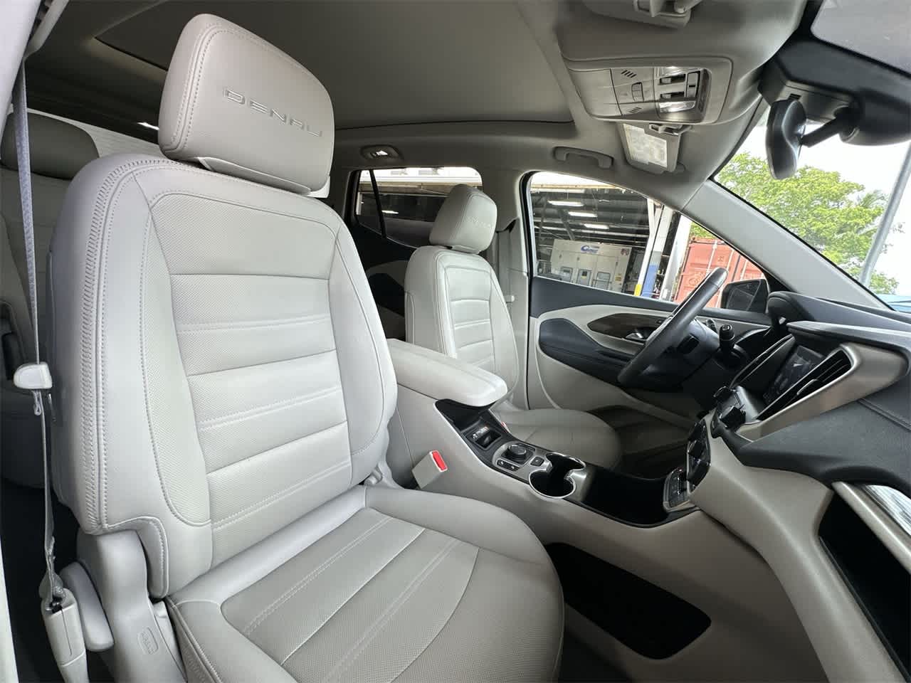 Thumbnail: 2022 GMC Terrain - 27