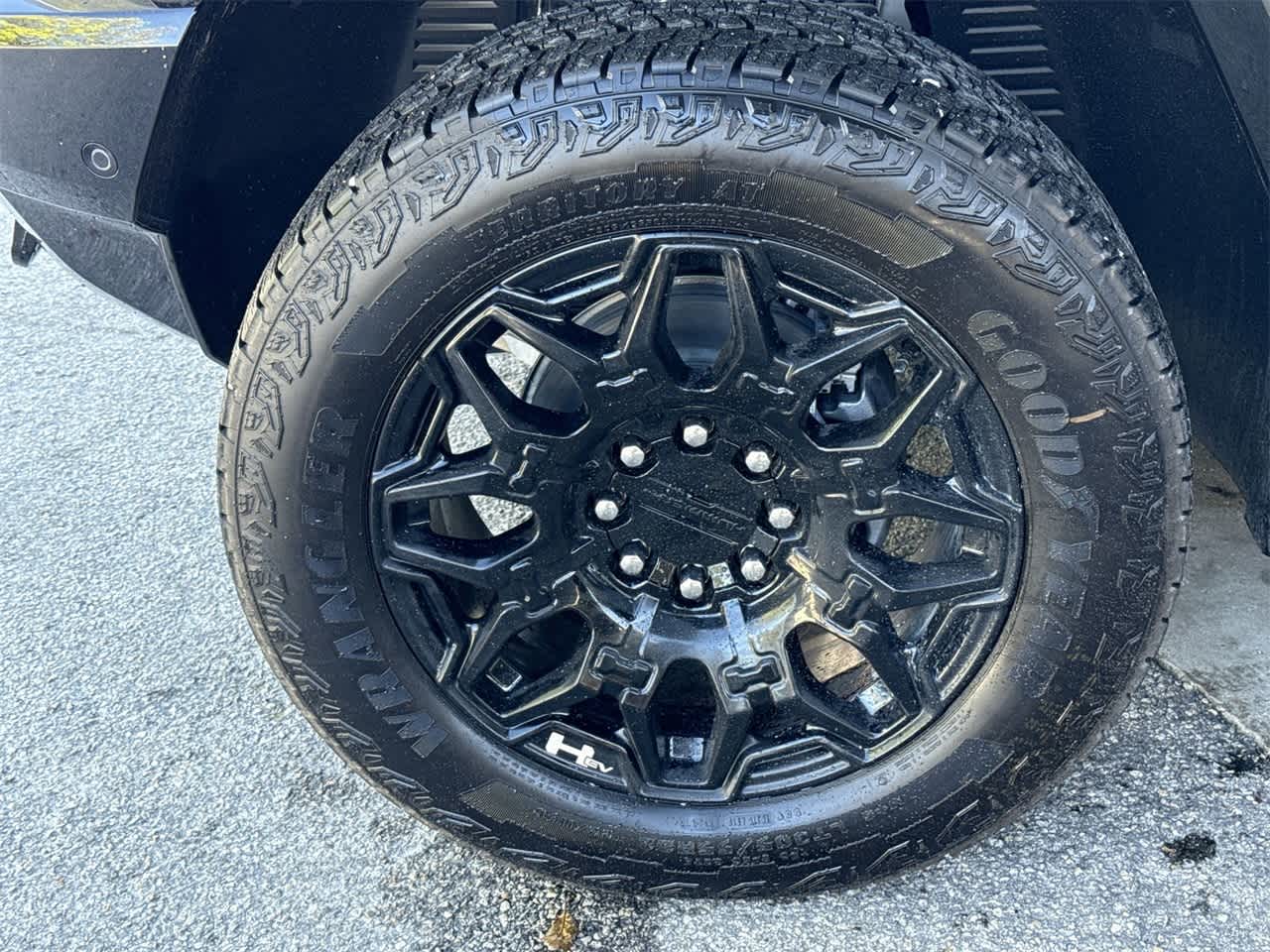 Thumbnail: 2026 GMC Hummer EV - 11