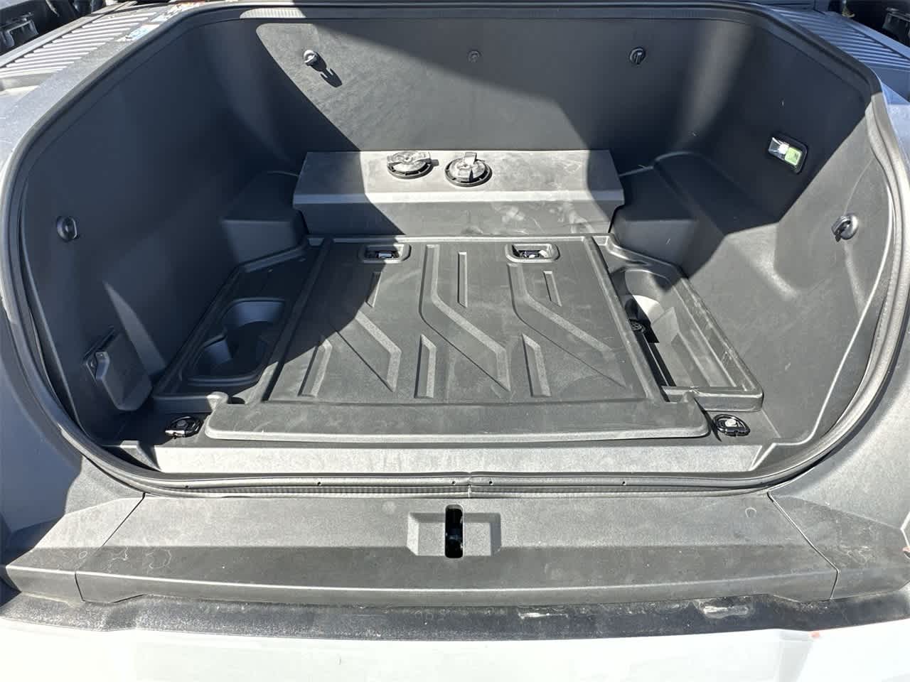 Thumbnail: 2026 GMC Sierra EV - 12