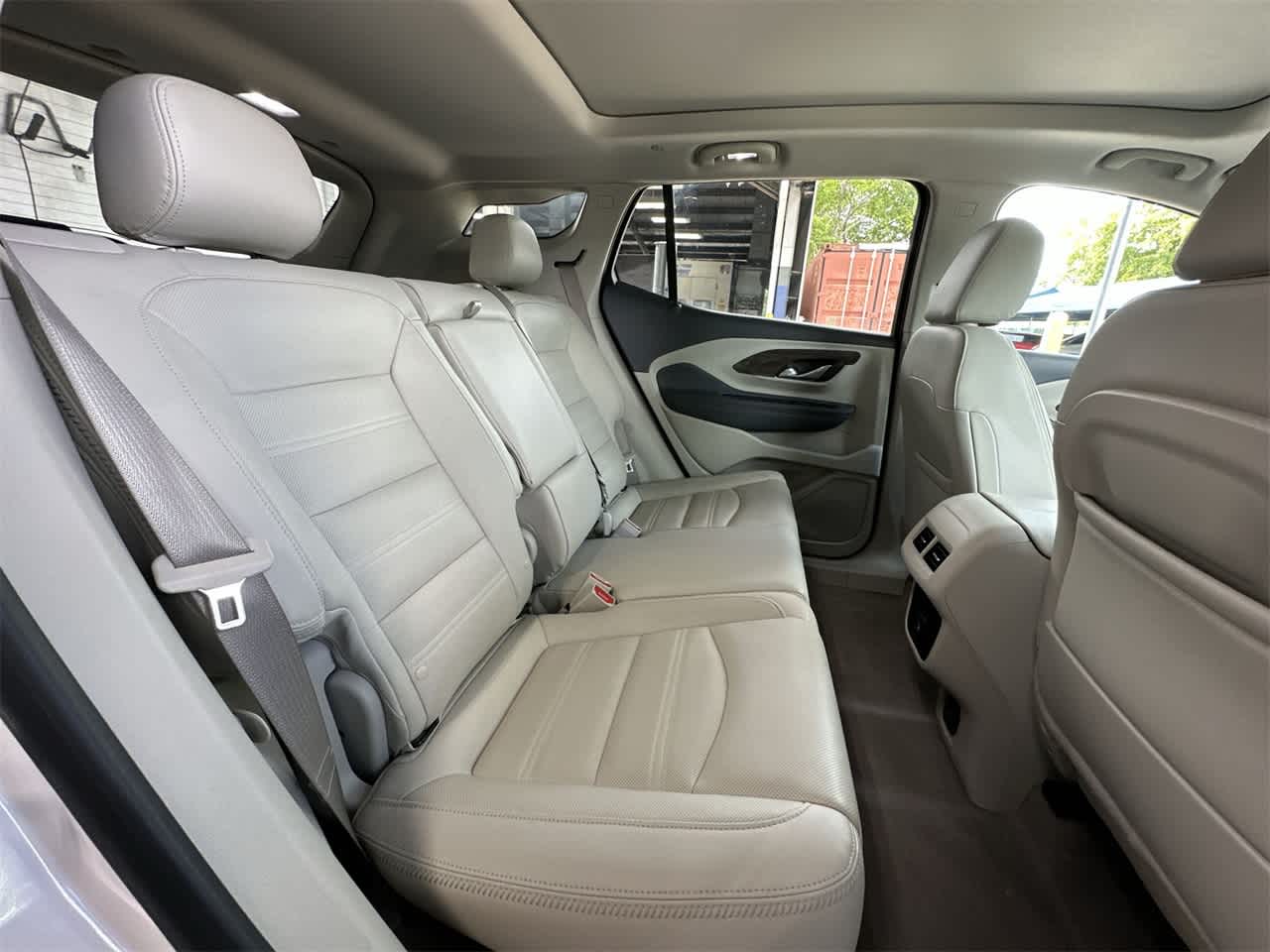 Thumbnail: 2022 GMC Terrain - 26