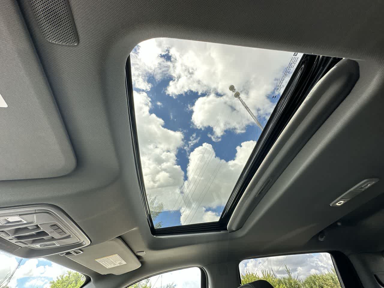 Thumbnail: 2026 GMC Sierra 1500 - 17