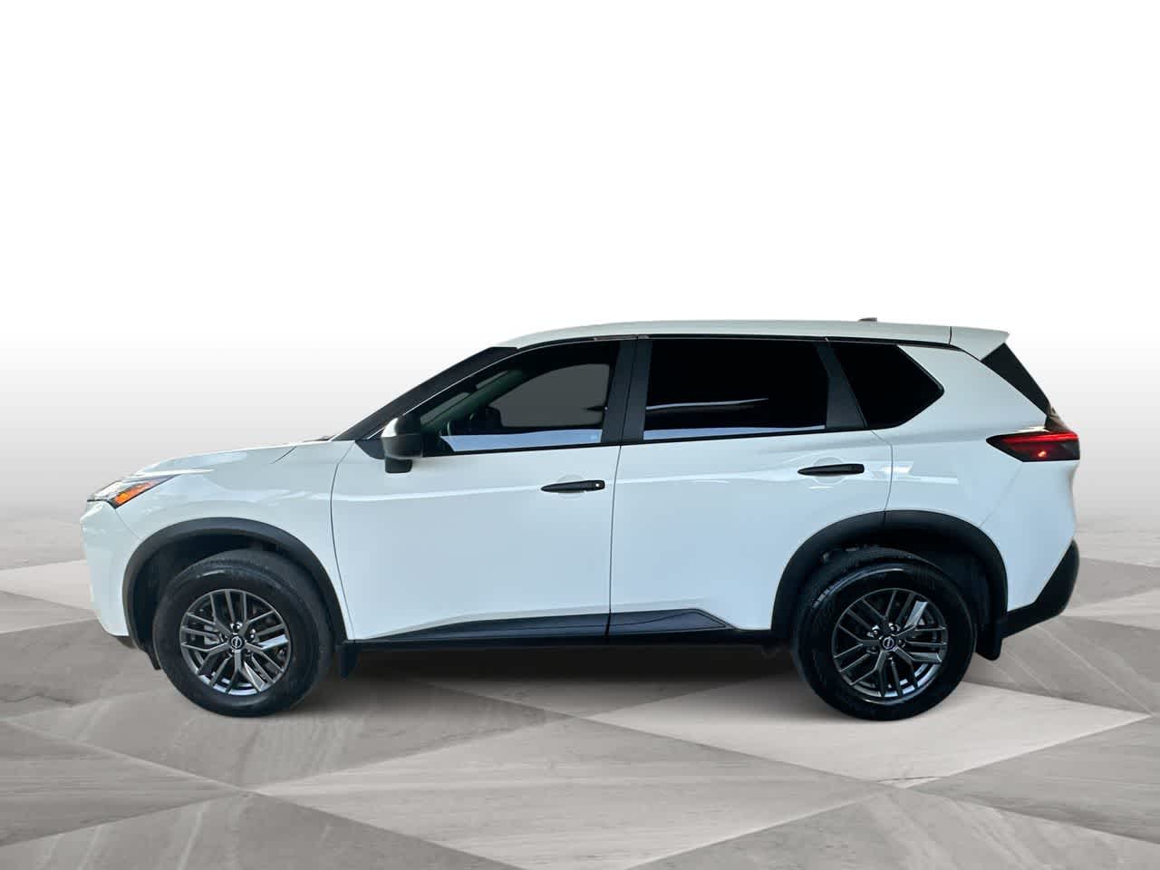 Thumbnail: 2023 Nissan Rogue - 5