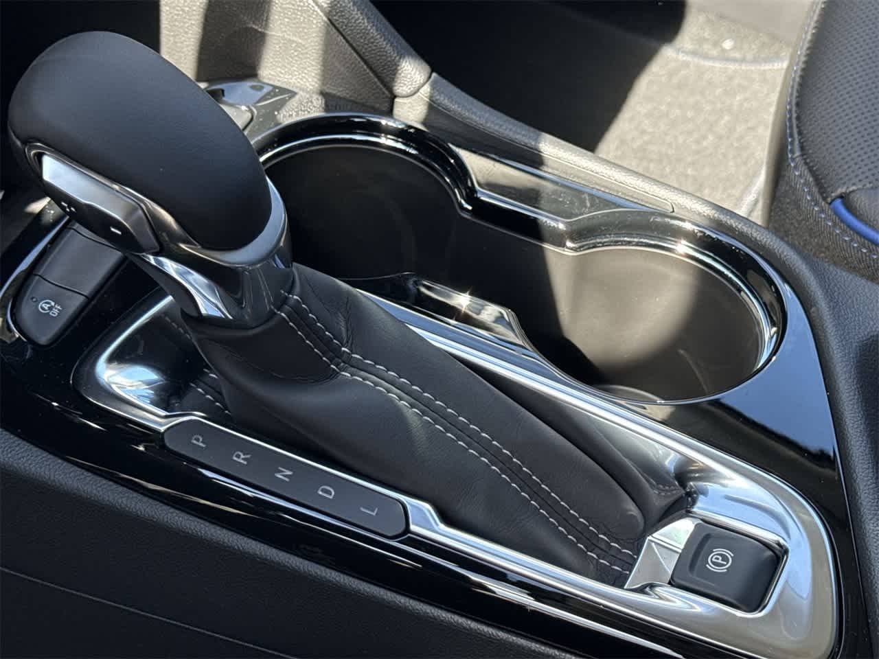 Thumbnail: 2026 Buick Encore GX - 21