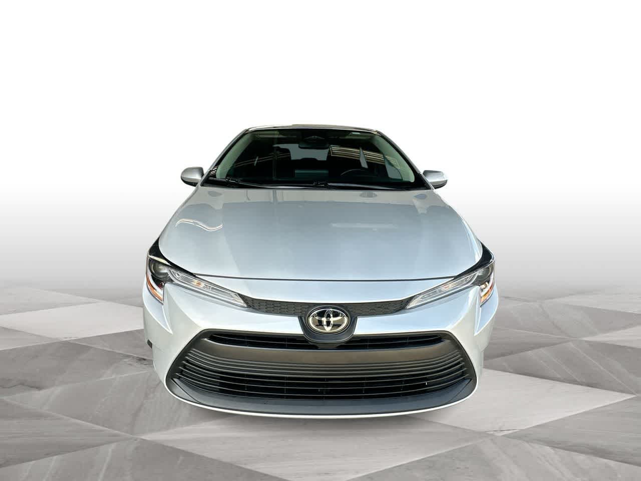 Thumbnail: 2025 Toyota Corolla - 3