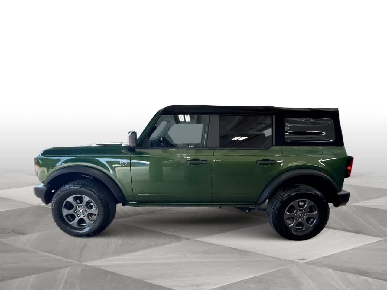 Thumbnail: 2022 Ford Bronco - 5