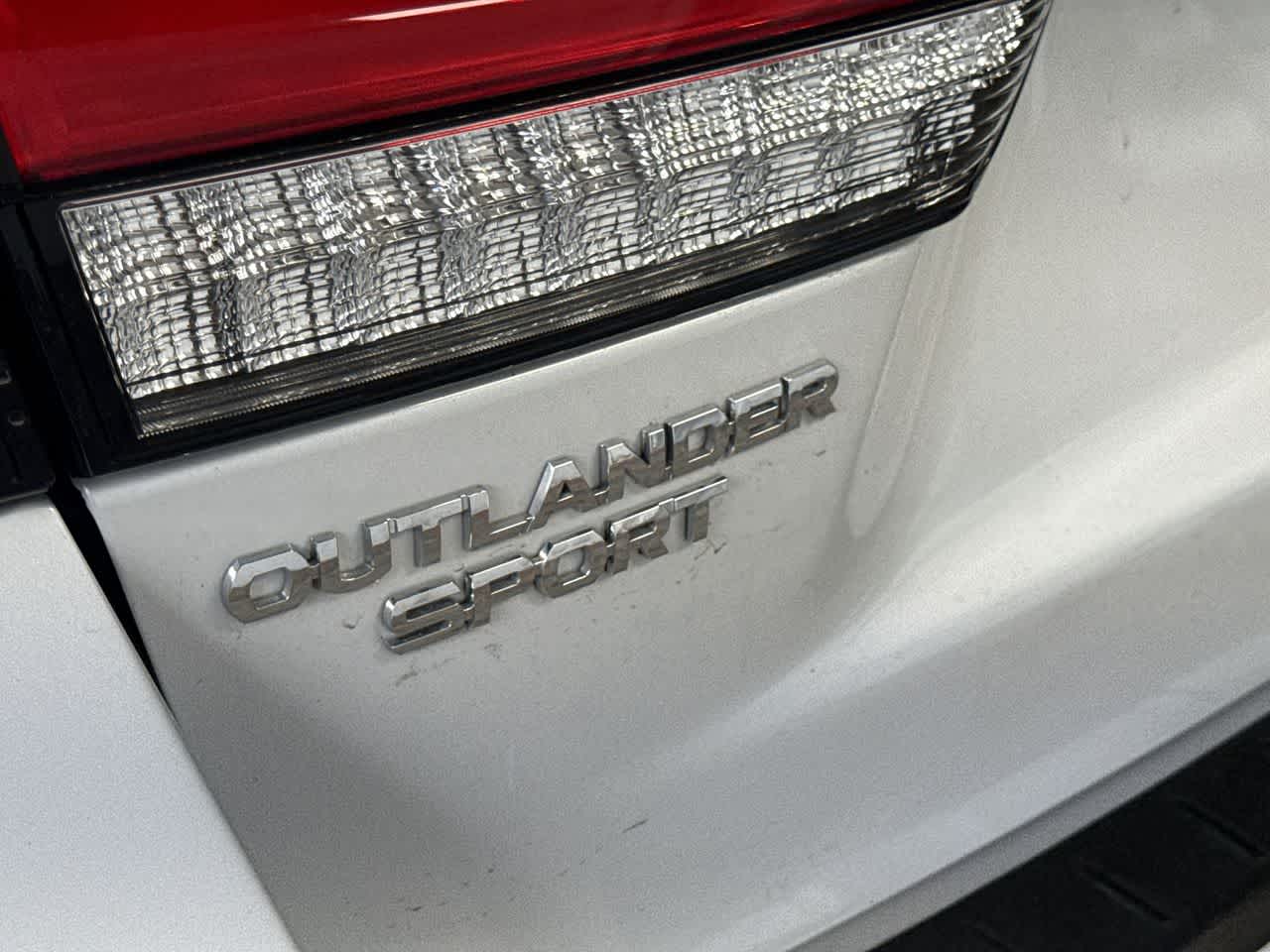 Thumbnail: 2025 Mitsubishi Outlander Sport - 10