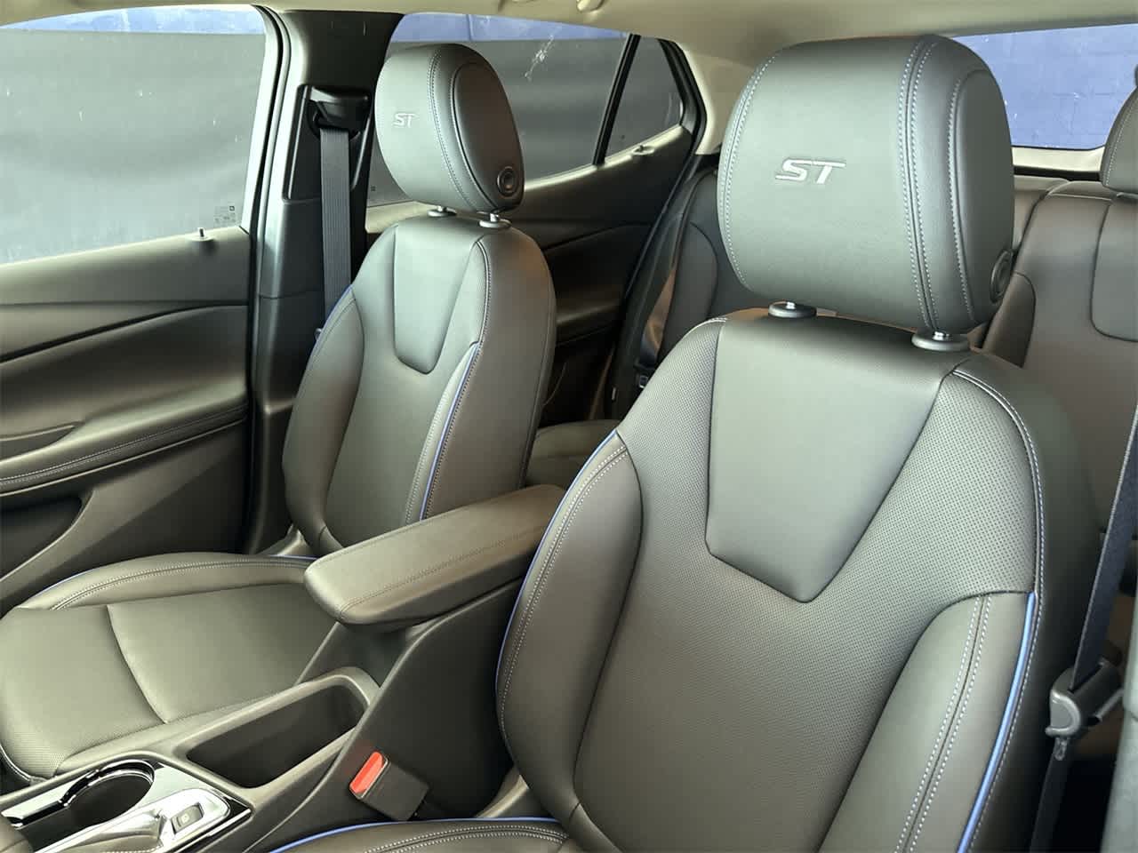 Thumbnail: 2026 Buick Encore GX - 14