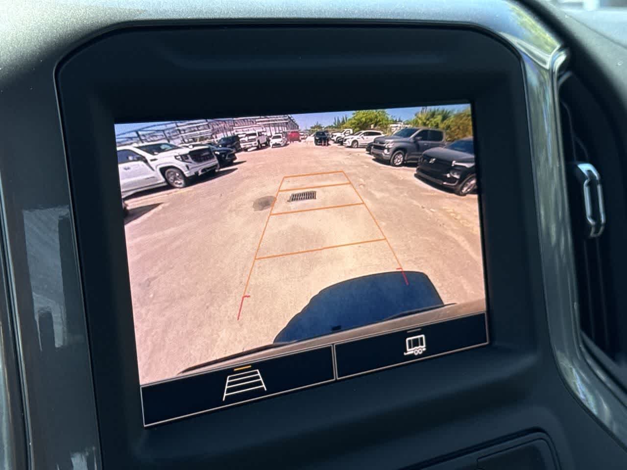 Thumbnail: 2023 Chevrolet Silverado 1500 - 19