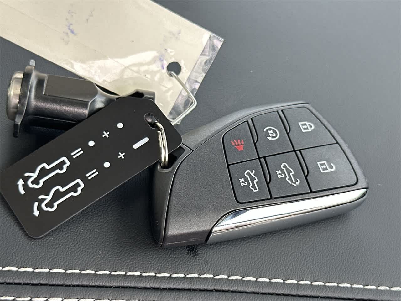 Thumbnail: 2026 GMC Sierra EV - 28