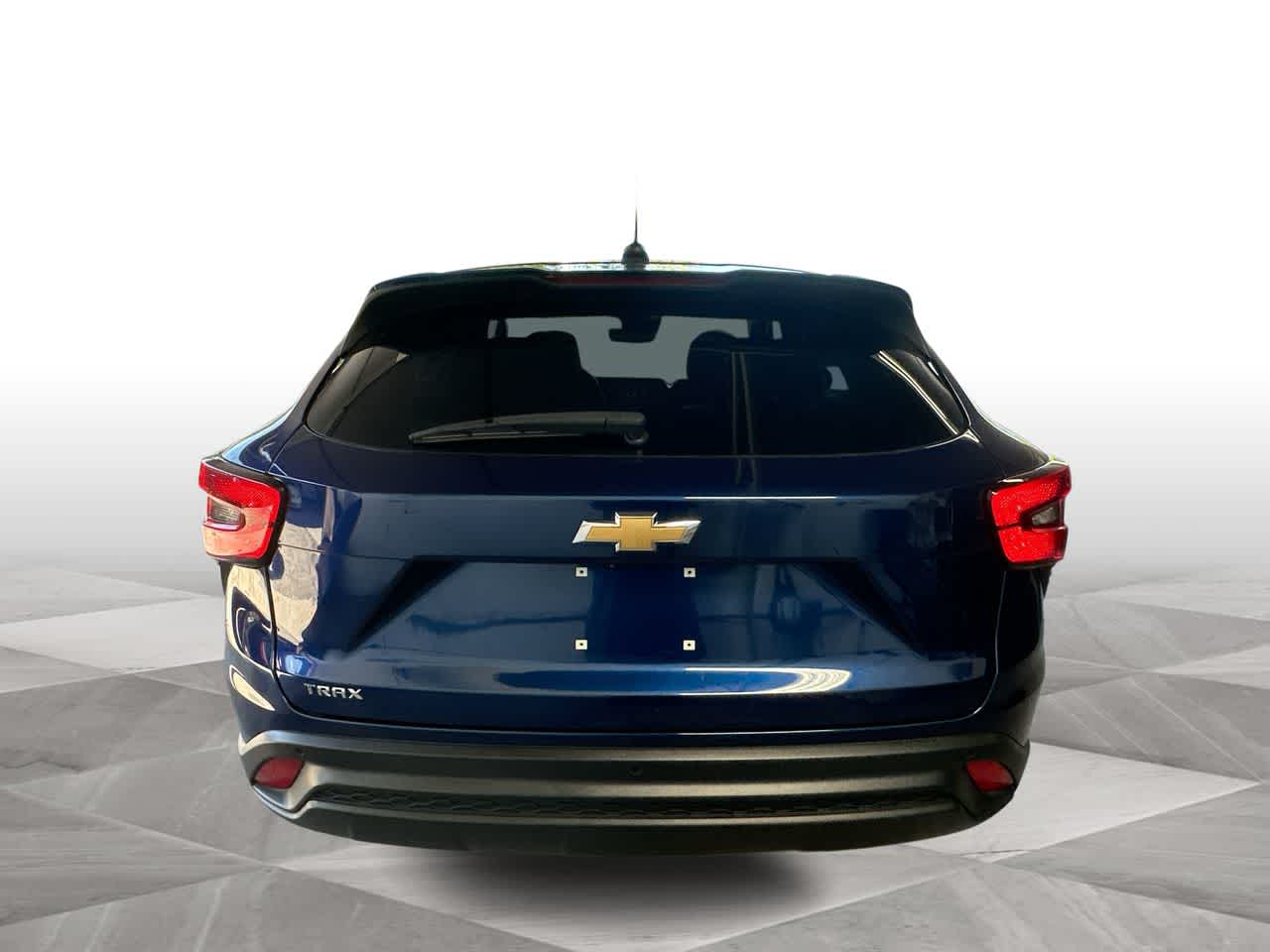 Thumbnail: 2024 Chevrolet Trax - 7
