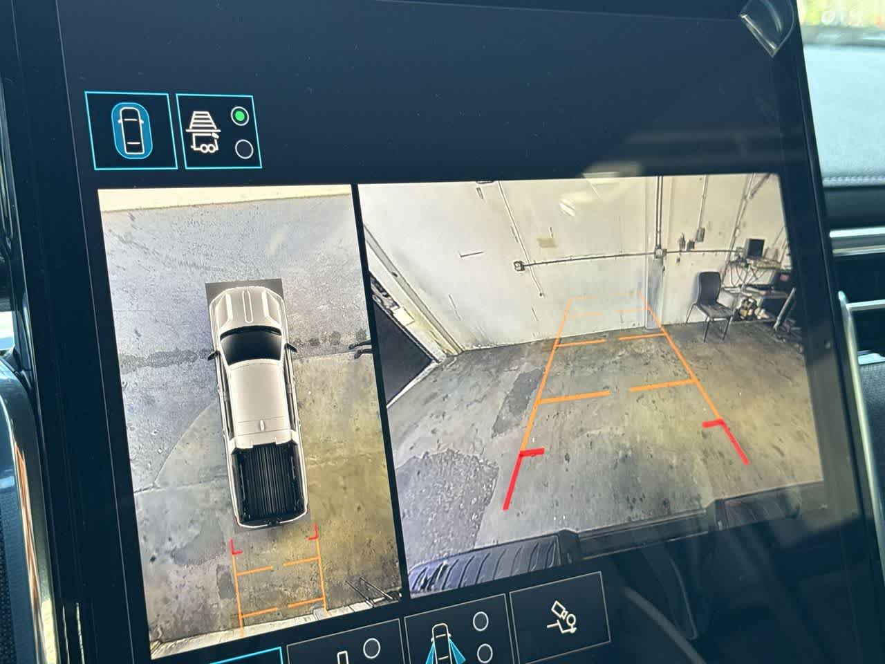 Thumbnail: 2026 GMC Sierra EV - 19