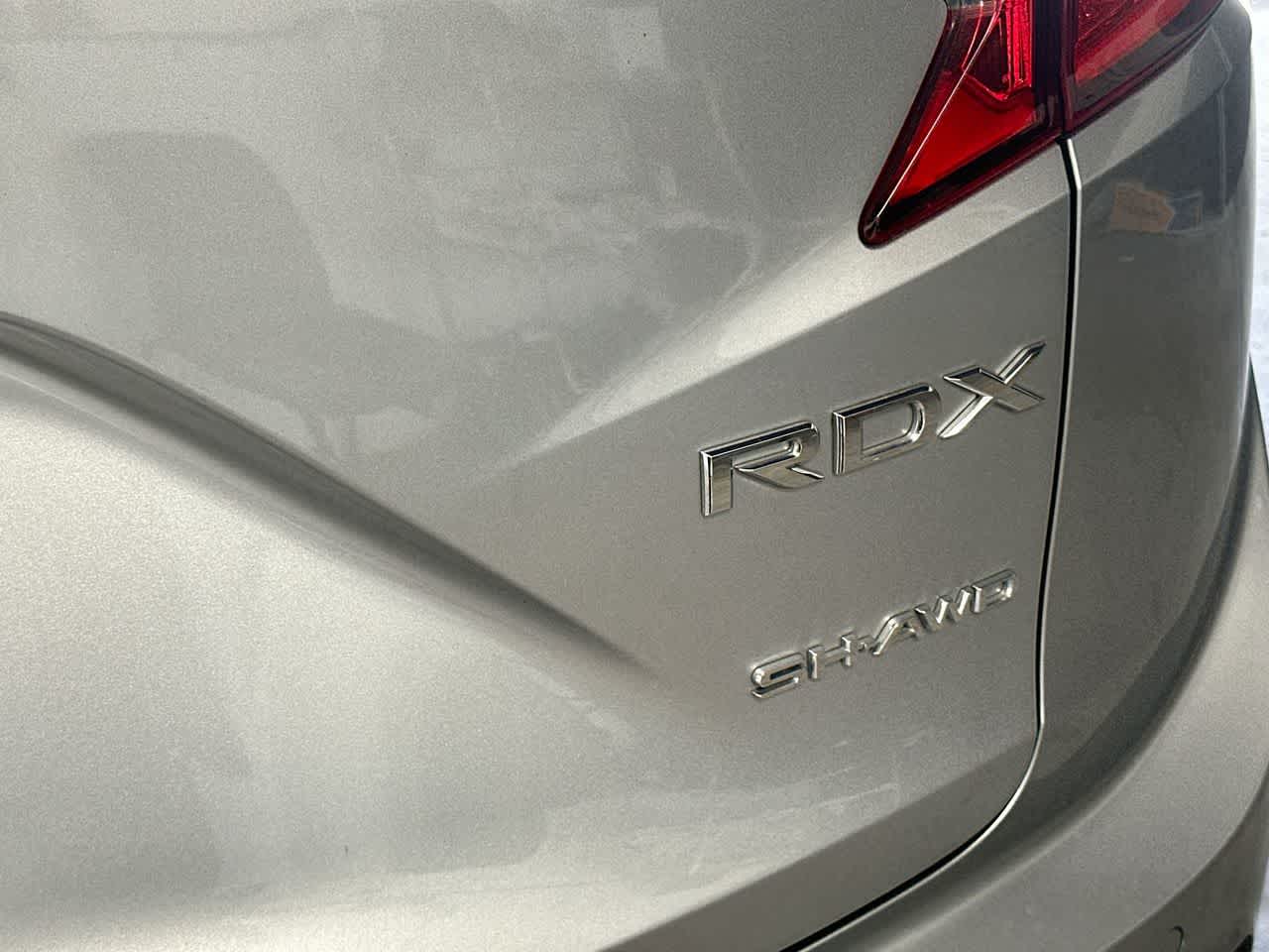 Thumbnail: 2024 Acura RDX - 10