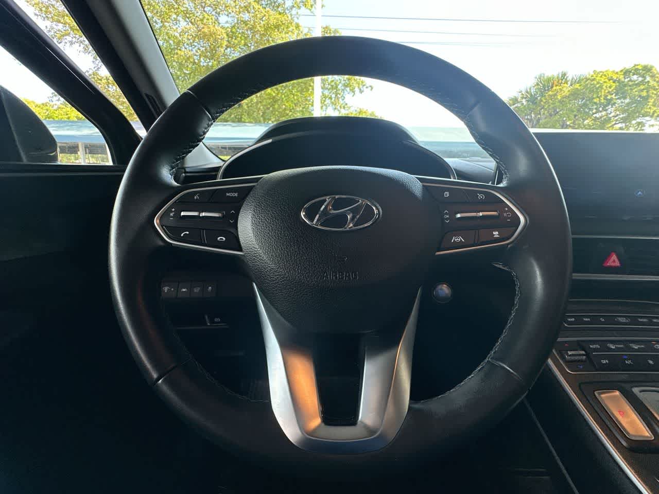 Thumbnail: 2023 Hyundai Santa Fe - 15