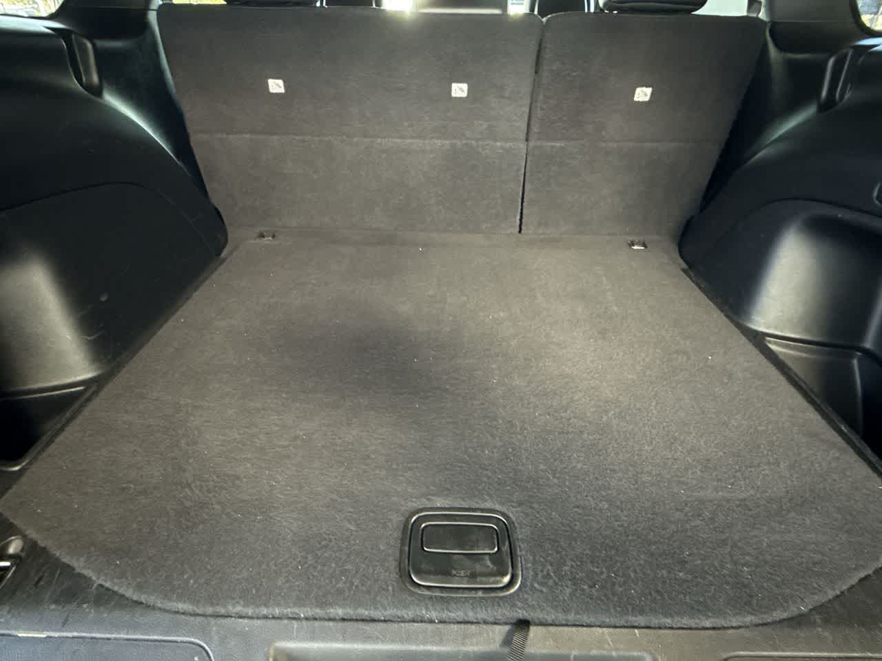 Thumbnail: 2021 Jeep Grand Cherokee - 25