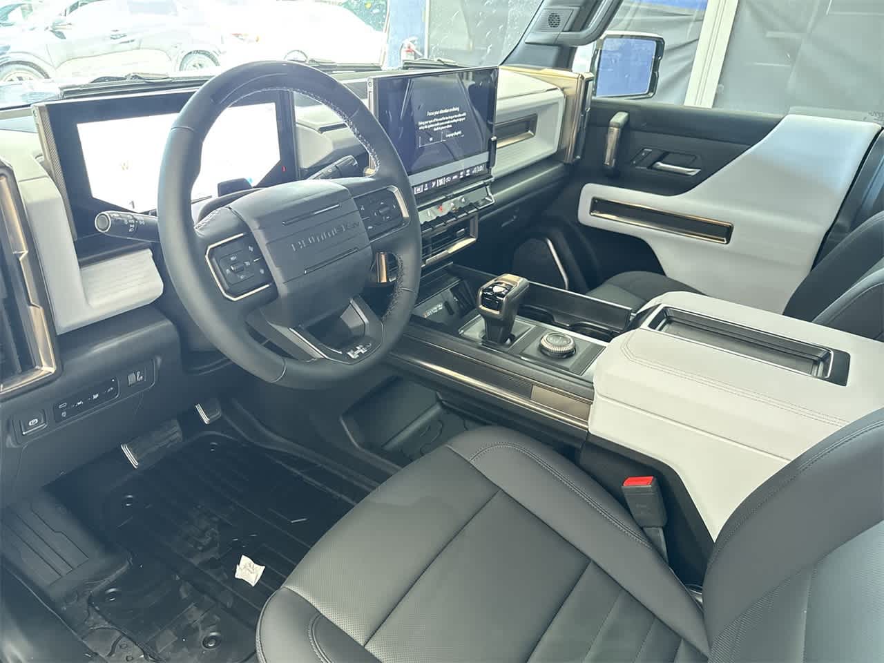 Thumbnail: 2025 GMC Hummer EV - 13