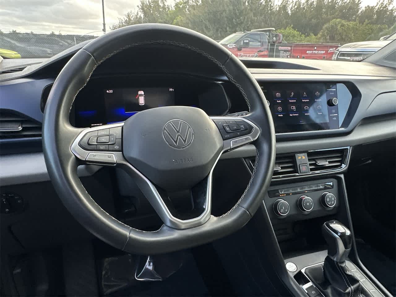 Thumbnail: 2022 Volkswagen Taos - 16