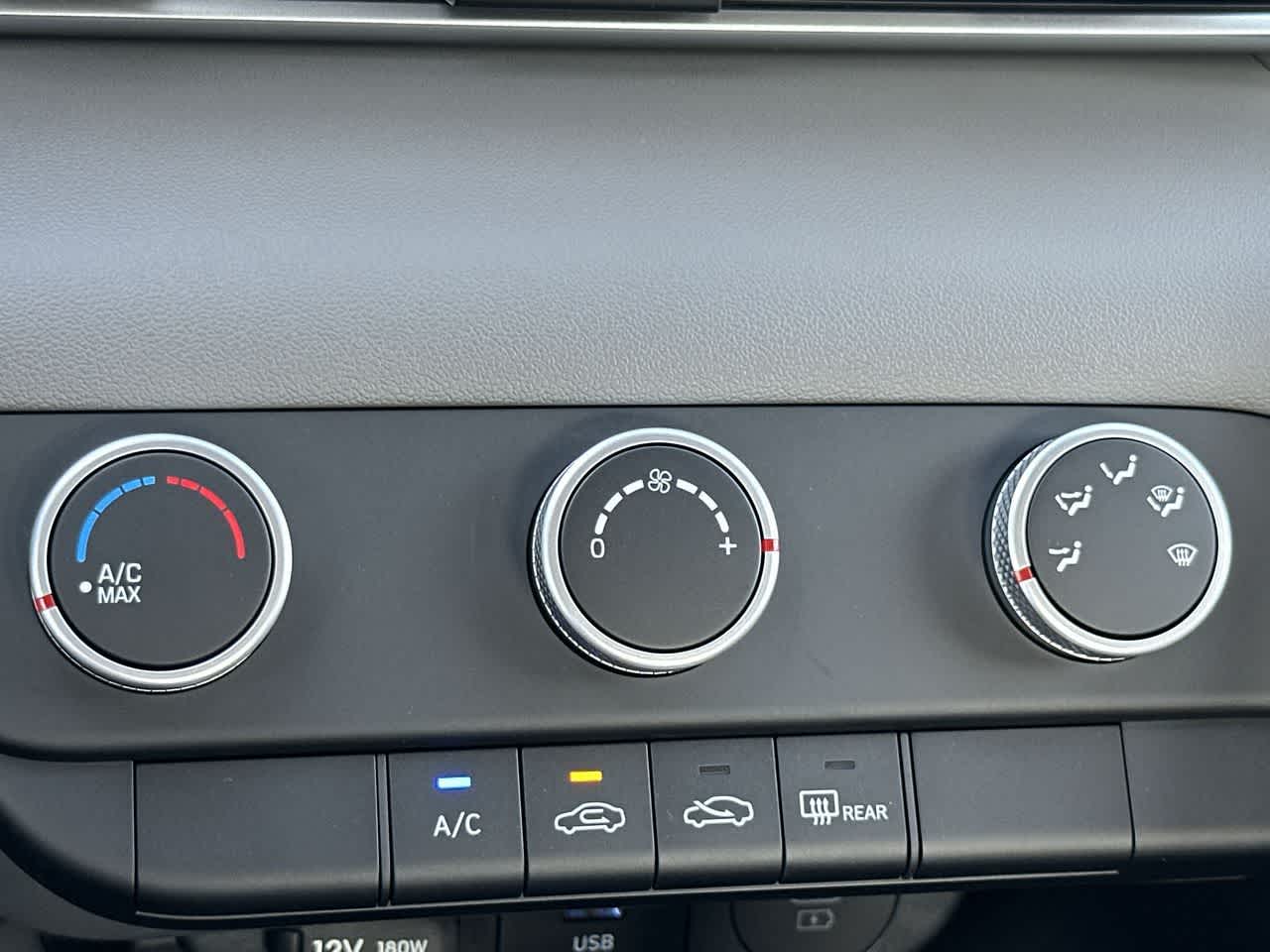 Thumbnail: 2025 Hyundai Elantra - 20