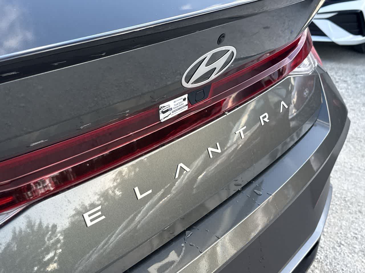 Thumbnail: 2026 Hyundai Elantra - 10