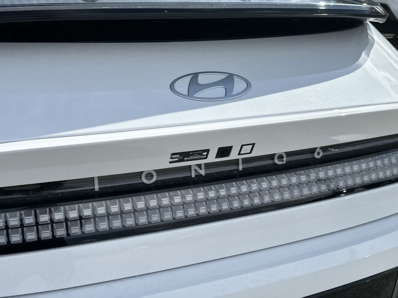 Thumbnail: 2025 Hyundai Ioniq 6 - 10
