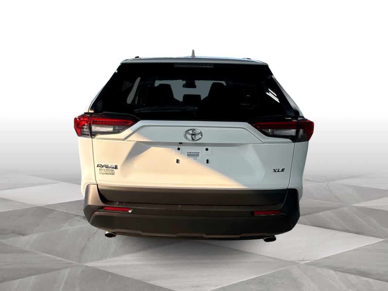 Thumbnail: 2024 Toyota RAV4 - 7