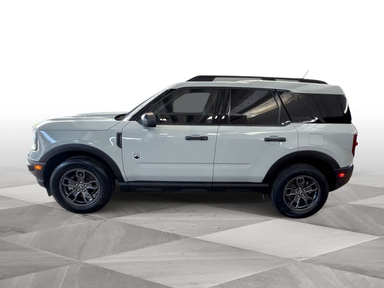 Thumbnail: 2022 Ford Bronco Sport - 5