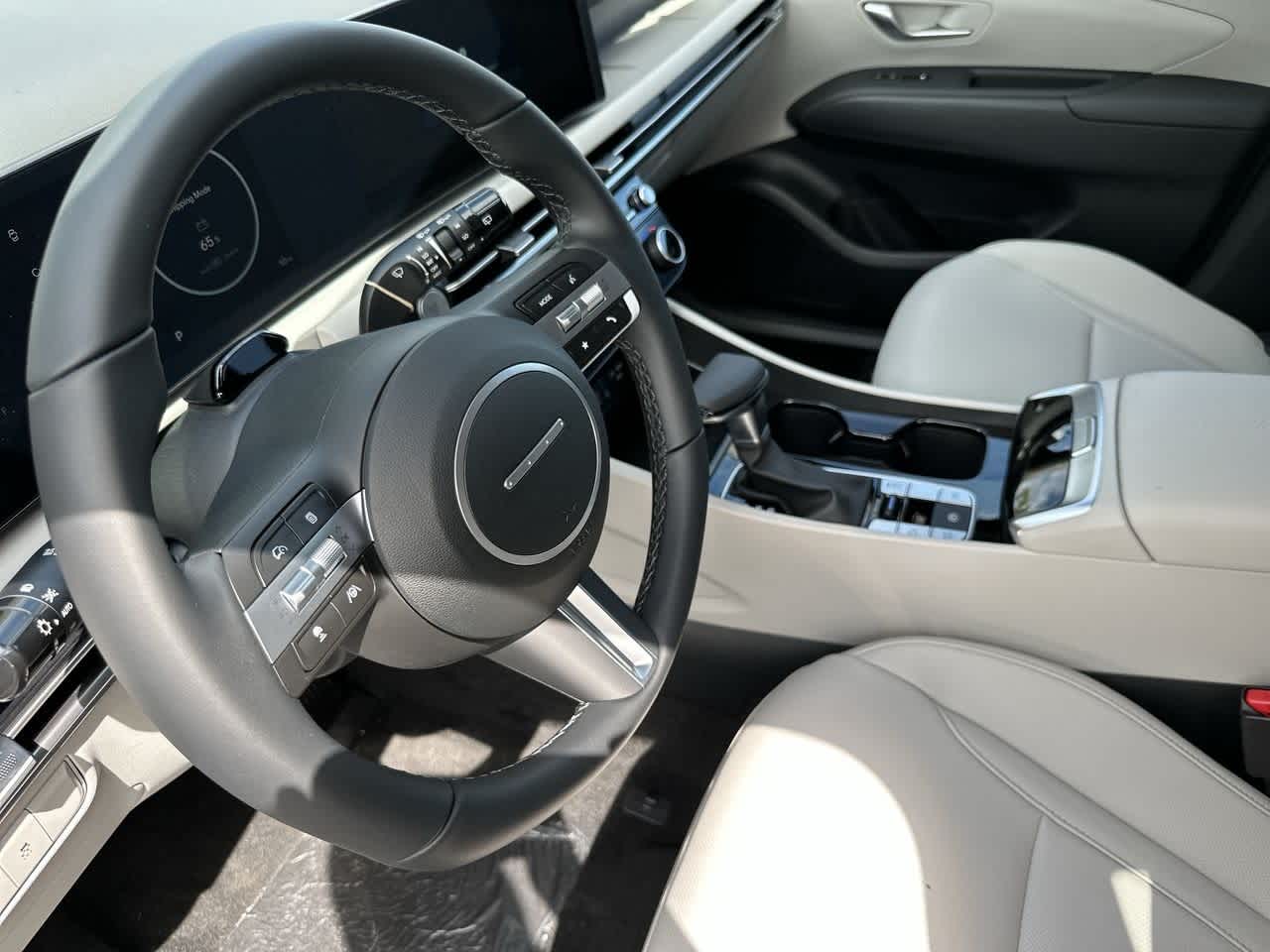 Thumbnail: 2025 Hyundai Tucson - 13