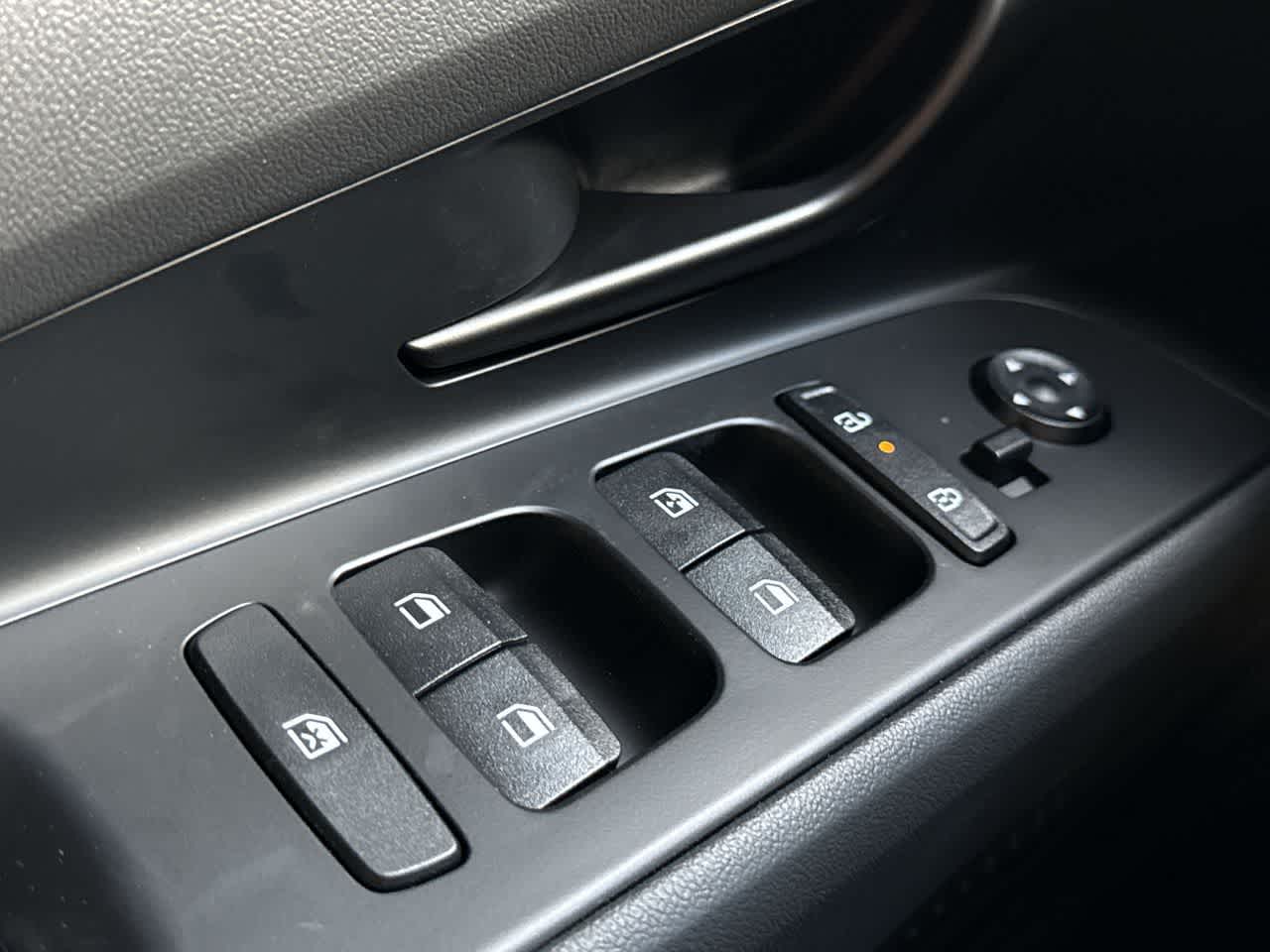 Thumbnail: 2026 Hyundai Elantra - 17