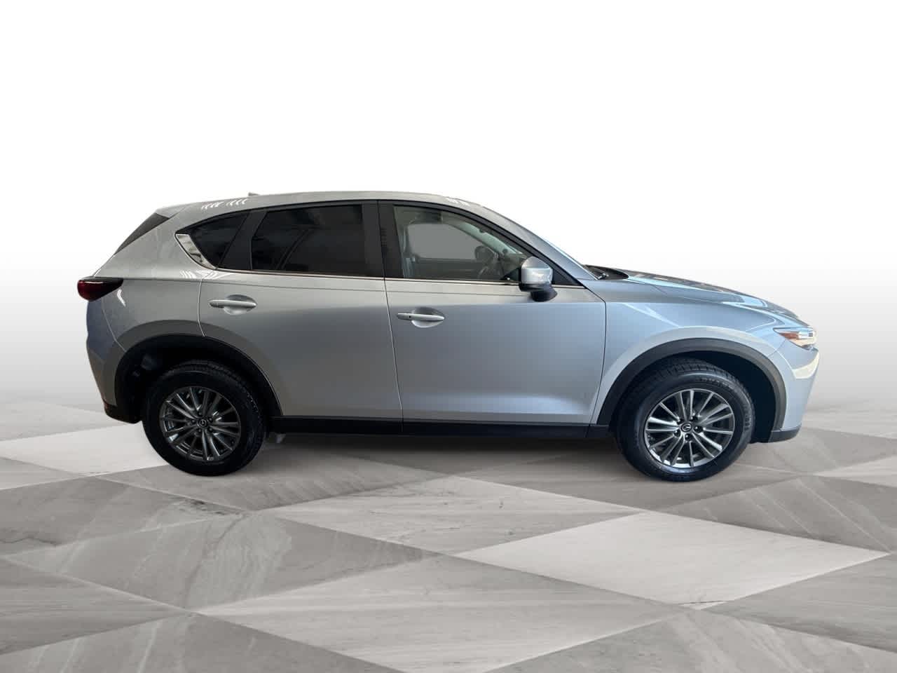 Thumbnail: 2017 Mazda CX-5 - 9