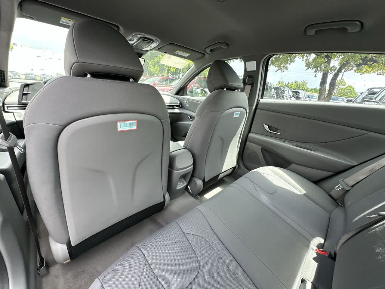 Thumbnail: 2025 Hyundai Elantra - 23