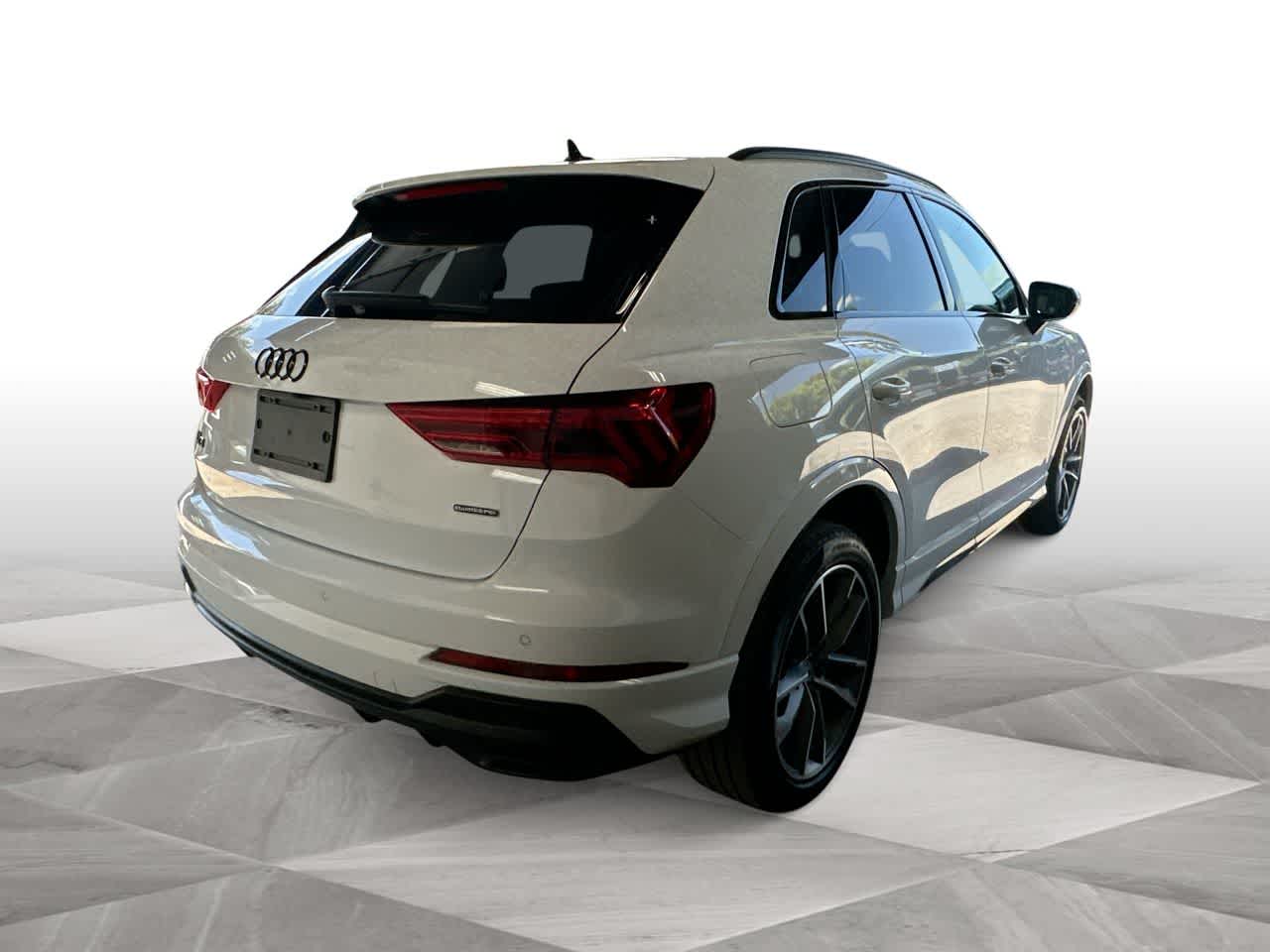 Thumbnail: 2025 Audi Q3 - 8