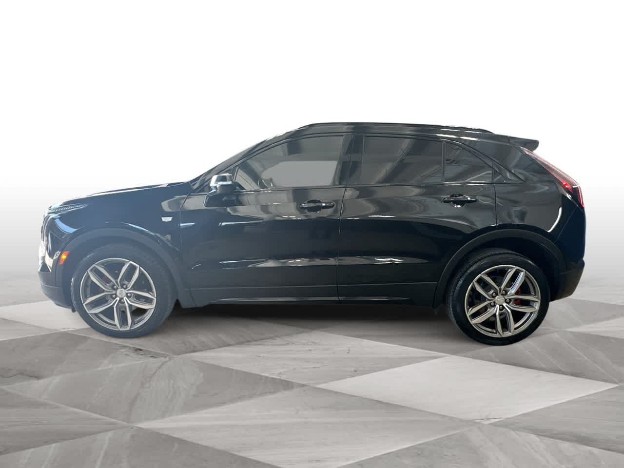 Thumbnail: 2021 Cadillac XT4 - 5